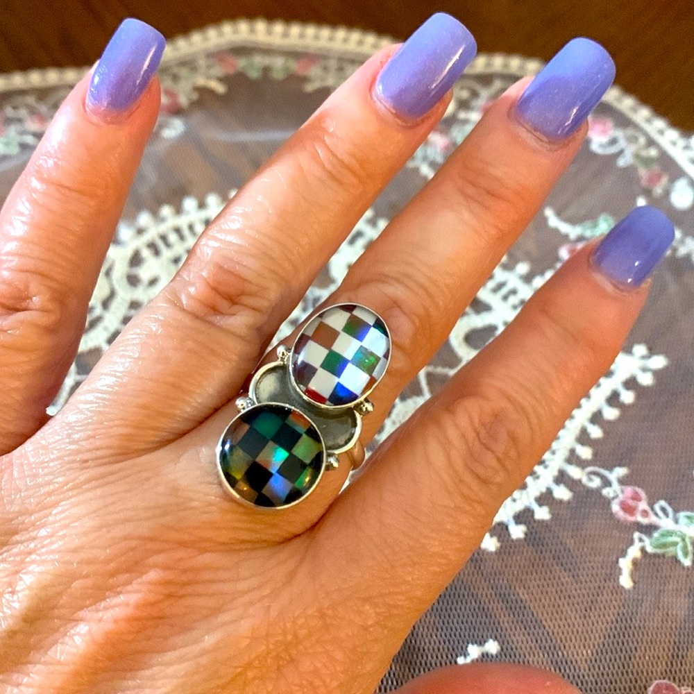 Elegant Sterling Silver Multicolor Checkered Ring